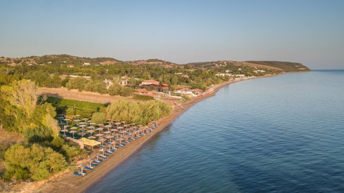 _paralia_lakkopetras_2
