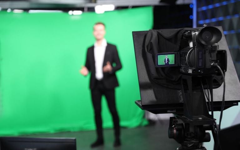 parousiastis_tileorasi_tv_television_shutterstock-768x480