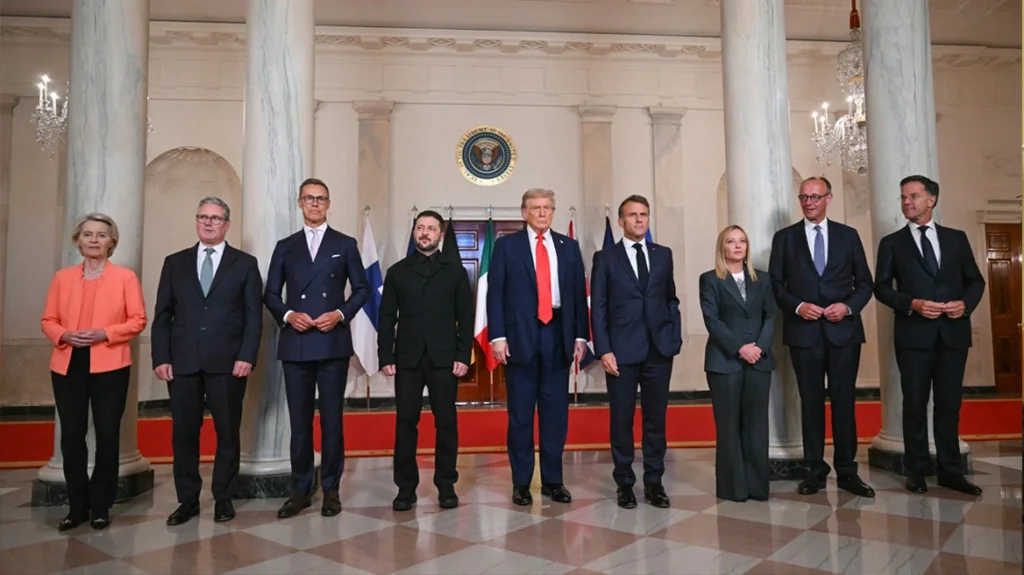 trump_with_all-afp-xrwma