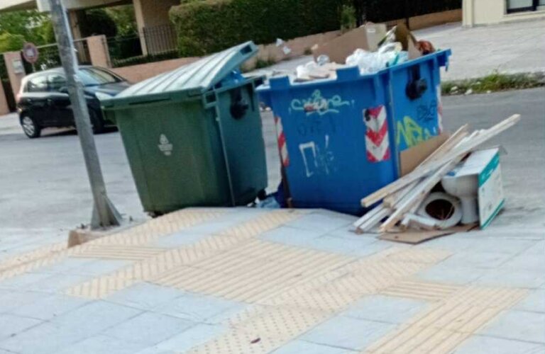 ΔΕΙΤΕ TH ΦΩΤΟ: Απίστευτο! Δείτε πώς κατασκεύασαν οδηγό όδευσης τυφλών σε πεζοδρόμιο της Πάτρας!