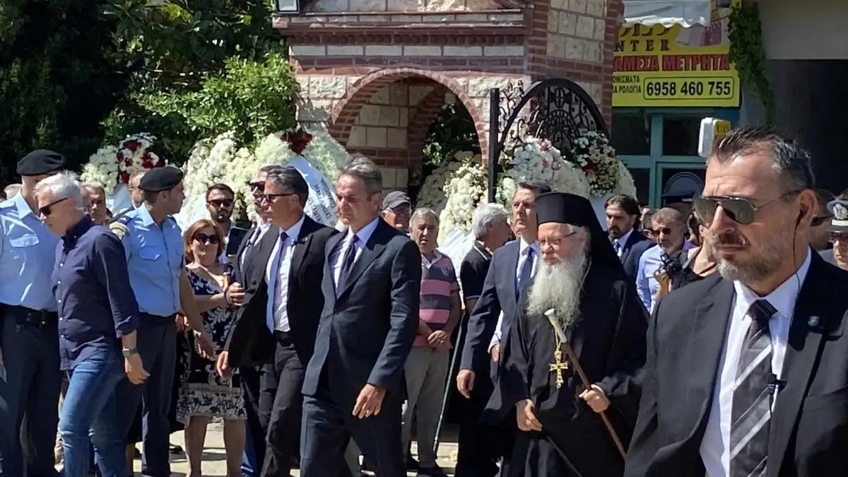 vesyropoulos-kideiamitsotakis-1200x675-1