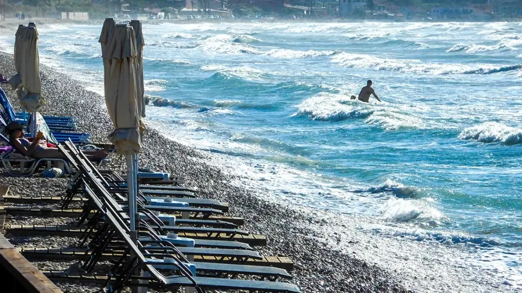 xrwma-kairos-meltemia