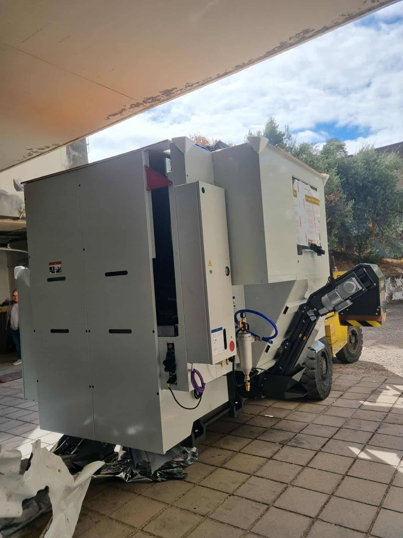 555711983_24989499663978370_7748070203592654767_n