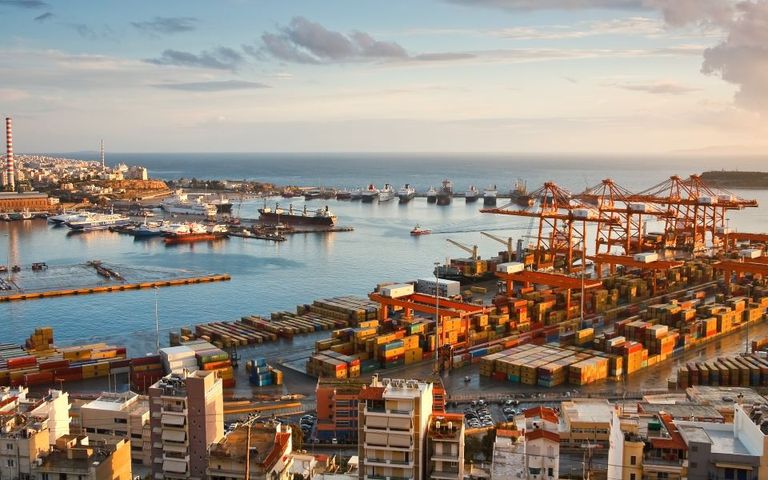 limani_port_piraias_exports_exagoges_shutterstock-768x480