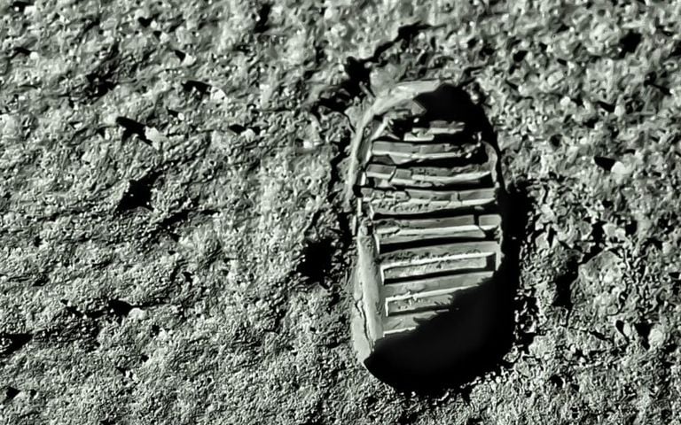 moon_shutterstock-768x480