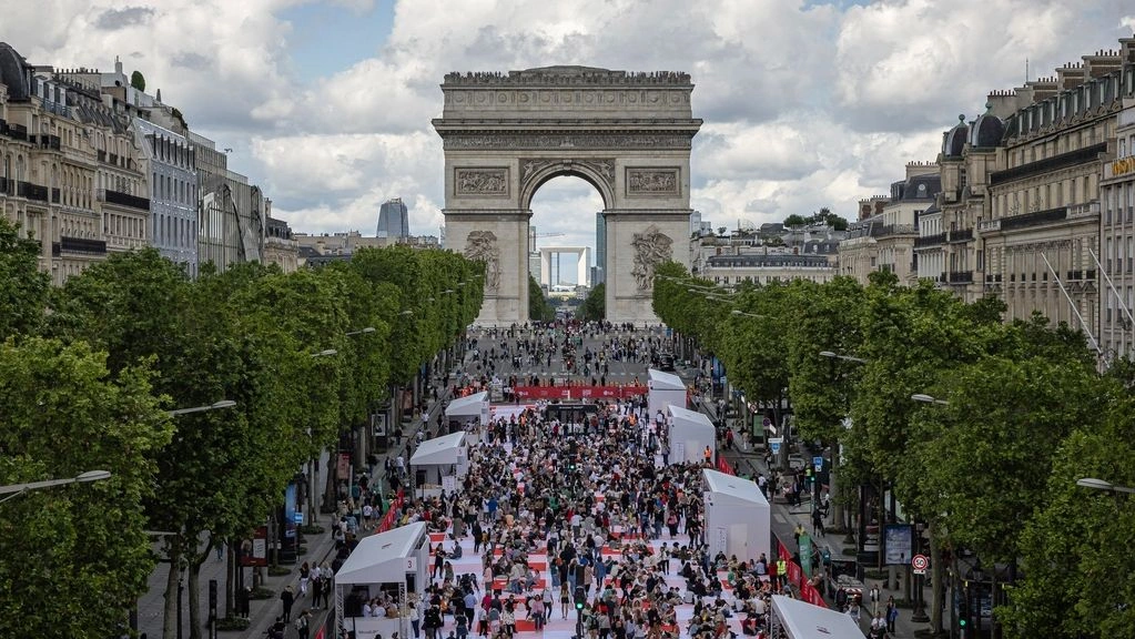 paris
