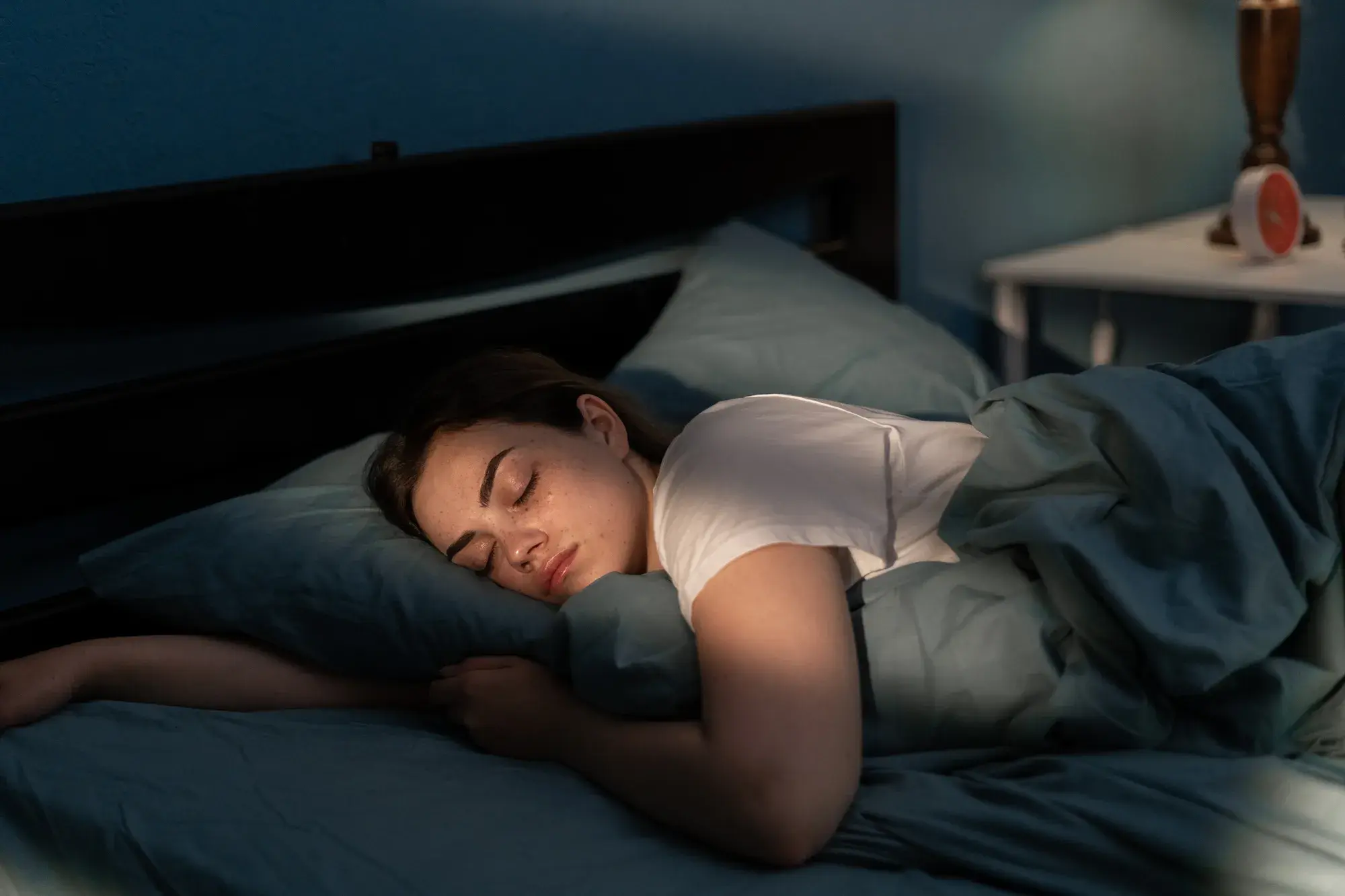 woman-sleeping-1555115923