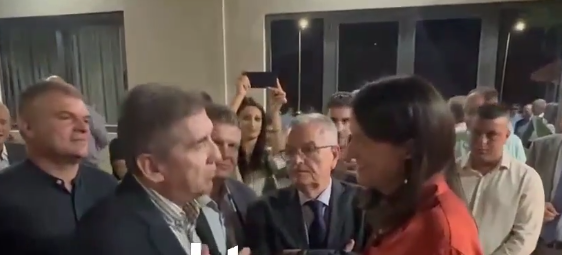 Χωρίς τίτλο