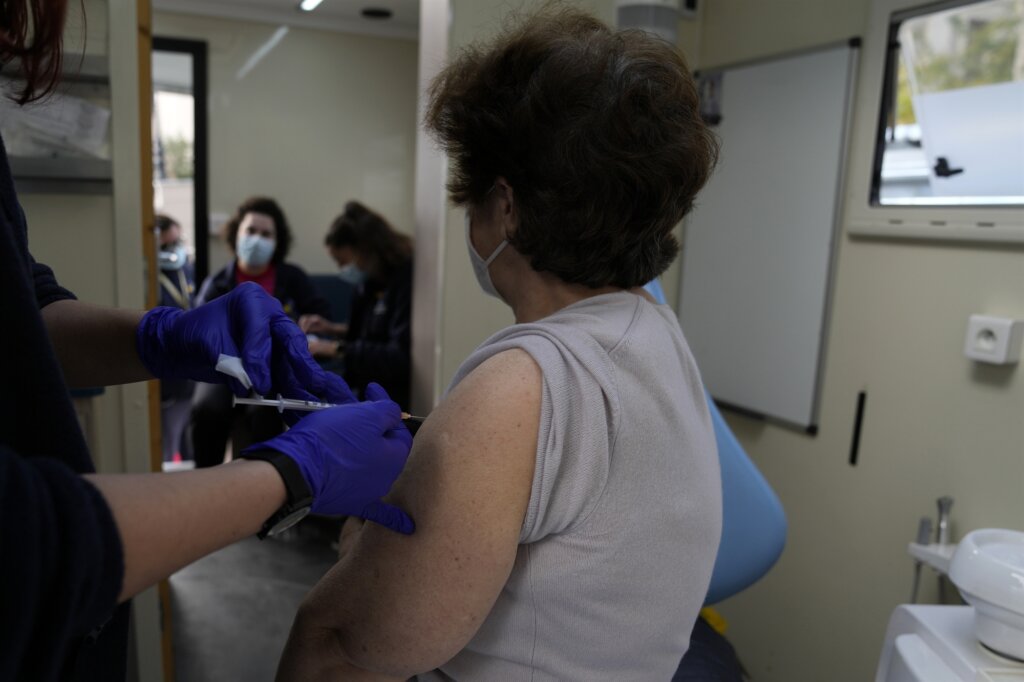 502492fa8792b828739fb7e2f9b7517c_AP21347433526067-1