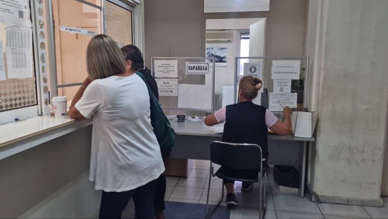 Στον υπουργό οι καταγγελίες για την Διεύθυνση Μεταφορών! - Αυτοψία της «Πολιτείας» για όσα τραγελαφικά συμβαίνουν εκεί