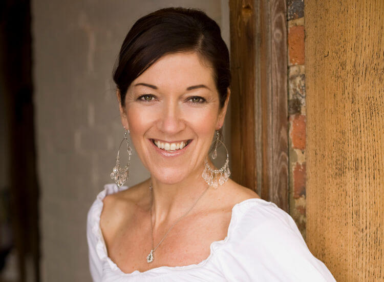 Victoria_Hislop
