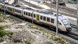 Hellenic Train: Αναστέλλονται από αύριο (18/10) τα απογευματινά δρομολόγια Διακοπτό - Καλάβρυτα Hellenic Train: Αναστέλλονται από αύριο (18/10) τα απογευματινά δρομολόγια Διακοπτό – Καλάβρυτα