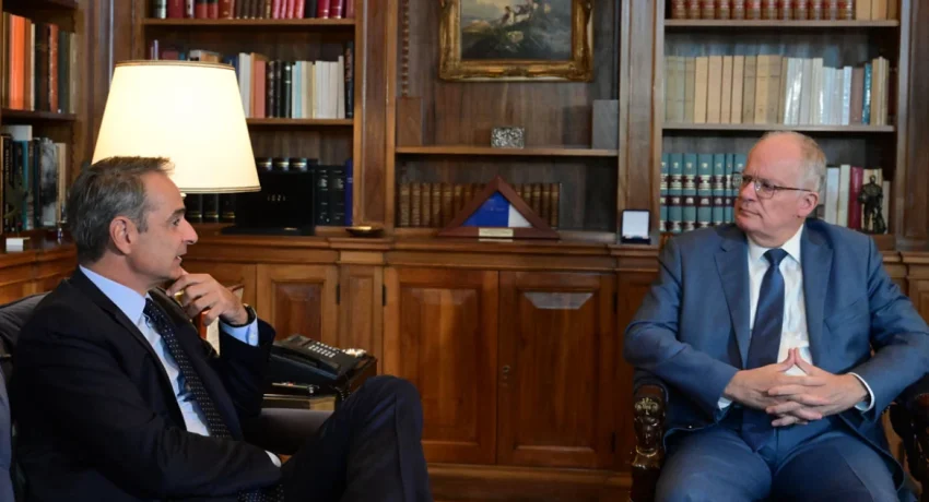 mitsotakis_tasoulas_arthrou-rd4yeqc8l8e6l8dv1wg1qpg729o5dfe36aq2uy156g