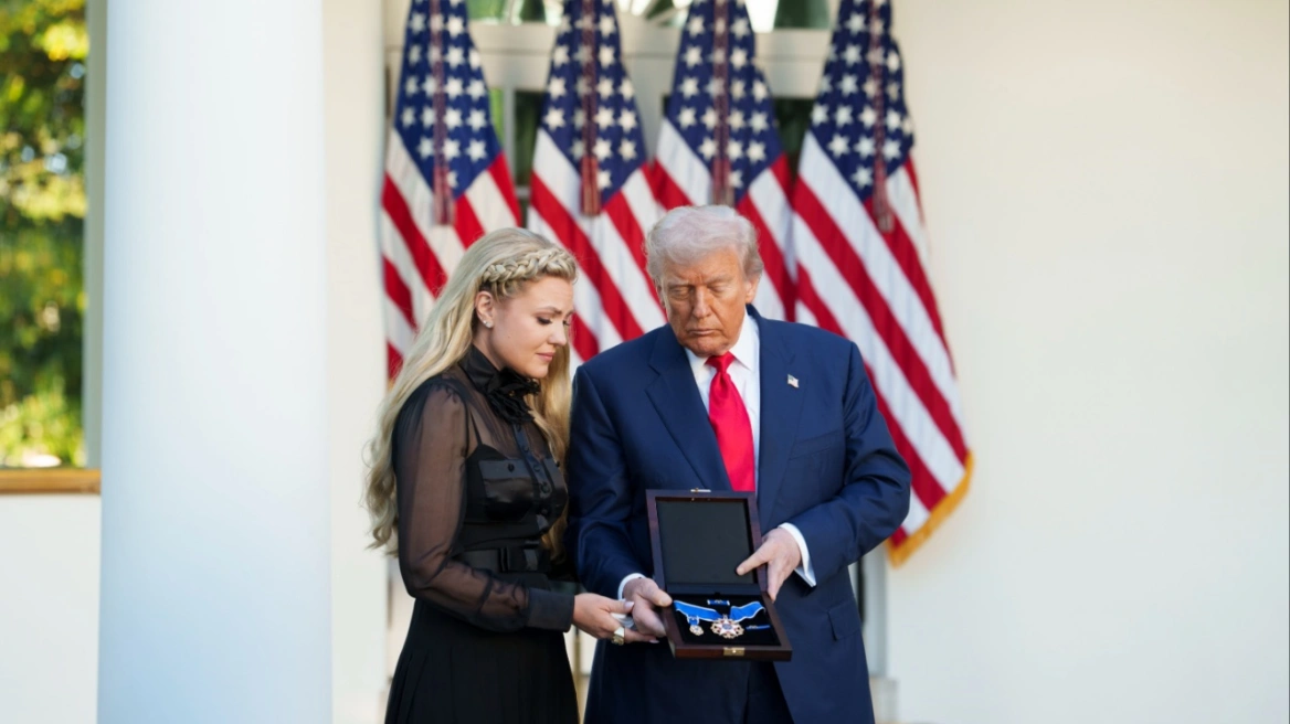 trump_kirk_medal