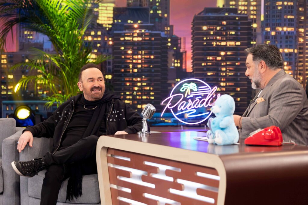 ΤΗΕ-2NIGHT-SHOW_ΣΤΑΜΑΤΗΣ-ΓΟΝΙΔΗΣ-4-scaled