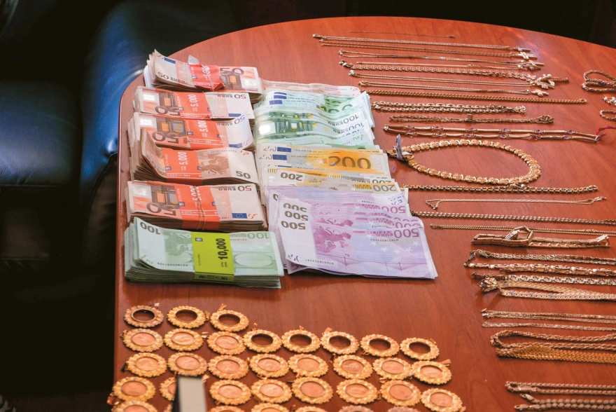 2___12001021485948306