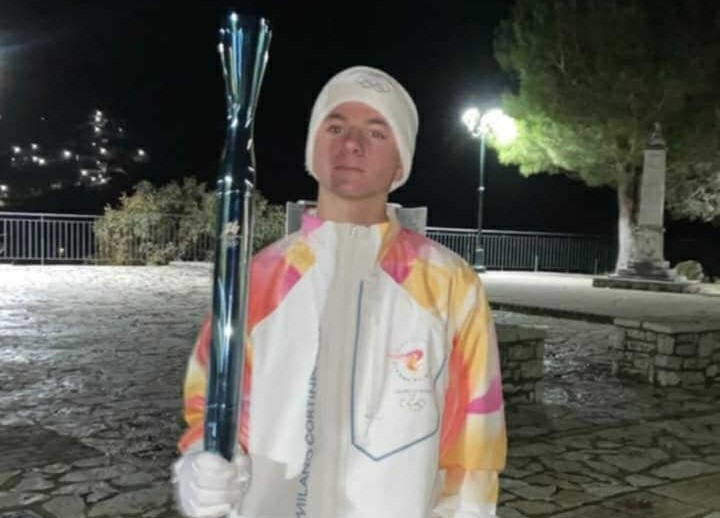 588183947_813245721478827_6602699810779664036_n-1