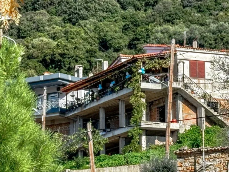 Θάνατος 4χρονου στη Δυτική Αχαΐα: Ομολόγησε ο 25χρονος θείος του πως από τη μάντρα έπεσαν με την “γουρούνα”