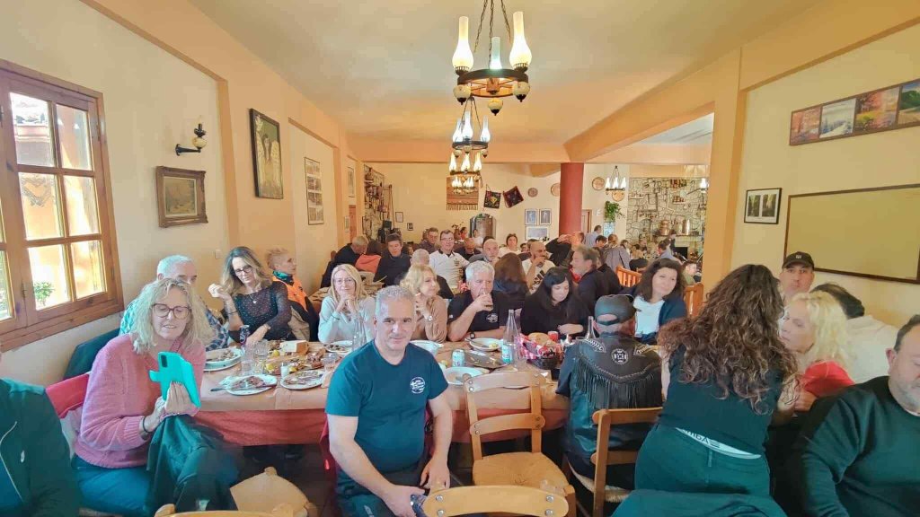 90da3f2e-bd5d-456e-b52e-91c5aae04d4e