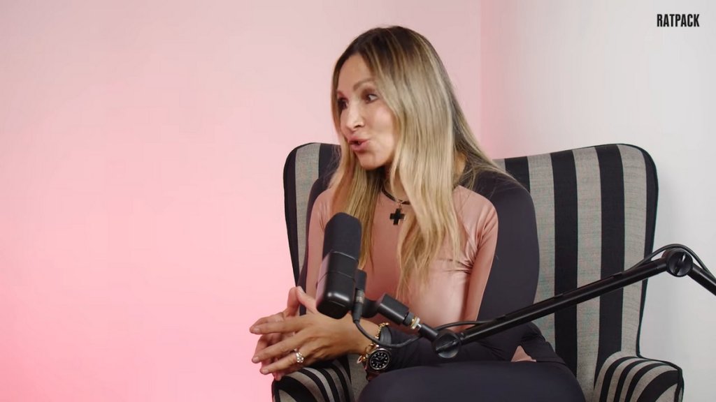 Eleni-Petroulaki (2)