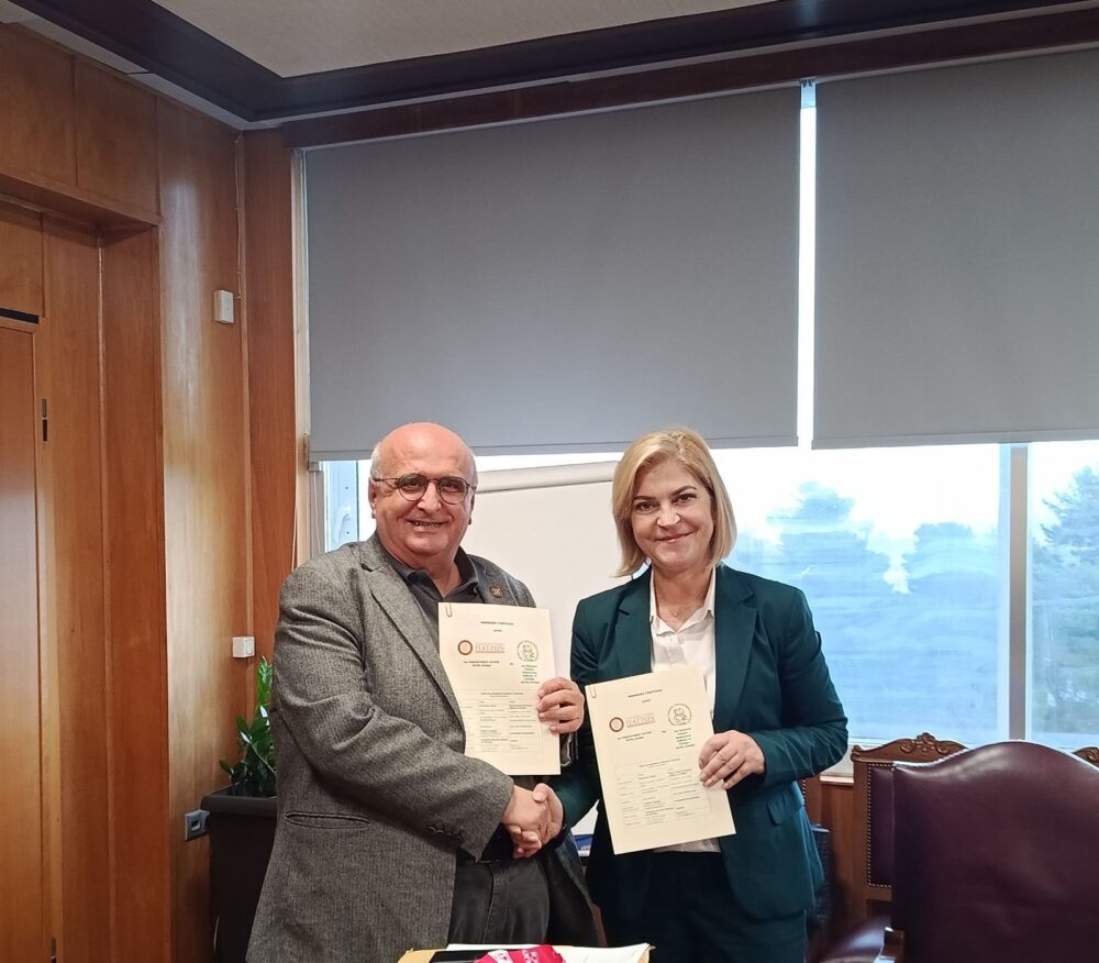 MANOLOPOYLOY-TASIA-e1763035817832