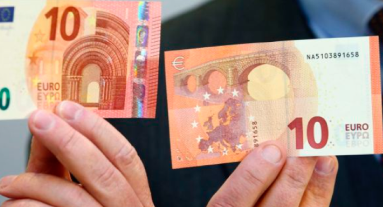 Πάτρα: Πλήρωσαν ντελιβερά... με πλαστά χαρτονομίσματα