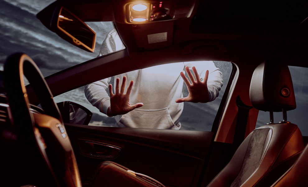 car-thief-unsplash