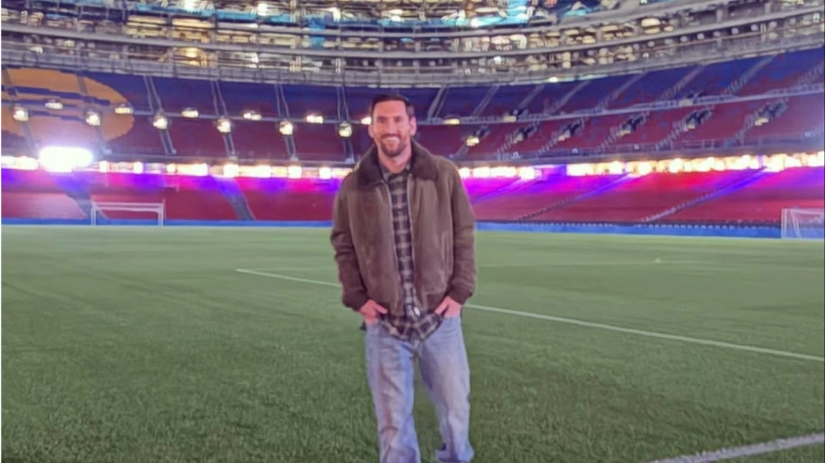 mixcollage-11-nov-2025-01-20-am-7620