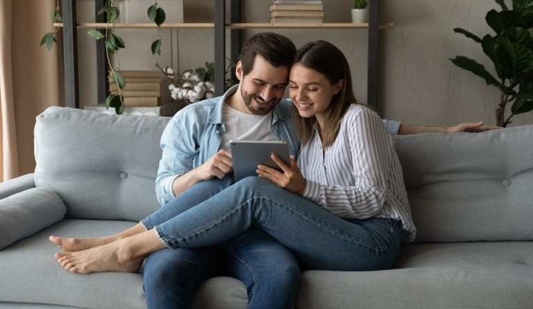 newMONEY-kedriki-172104461_m-768x445