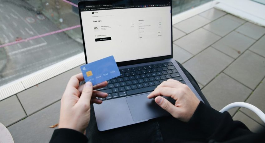 sumup-ShB9pI4mpRg-unsplash-1200x800-1-rfeqwvrzapcibqcgxwwuxflmpmk6t4kzs8duhzl37c