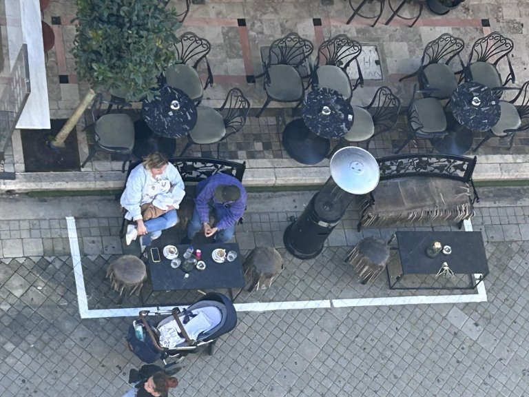 ΠΑΤΡΑ: Τα όρια μπήκαν και προς το παρόν τηρούνται - Ποιος όμως θα ελέγχει;