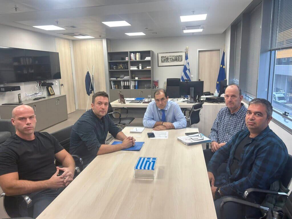 συναντηση με ΚΑΤΣΑΦΑΔΟ (ΕΝΘΕΤΗ)