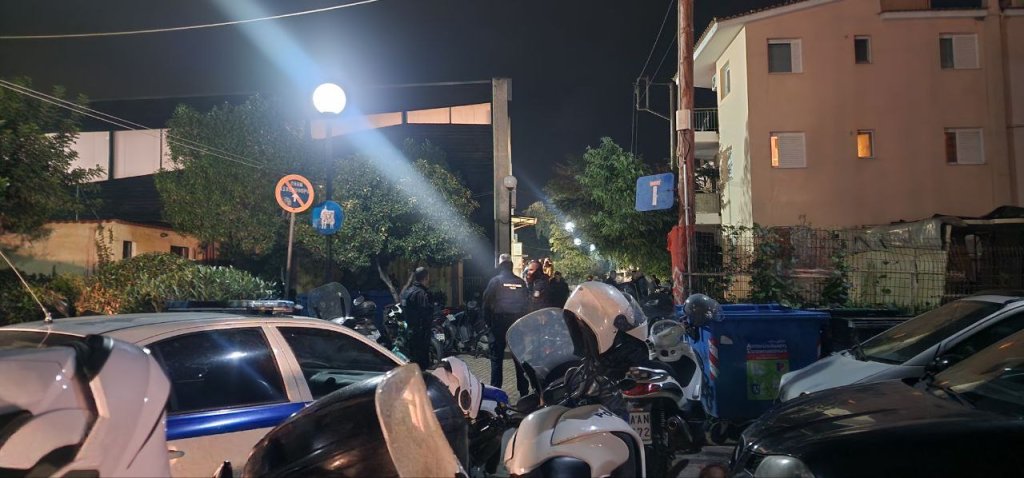 3 γιαλεχιοτισα