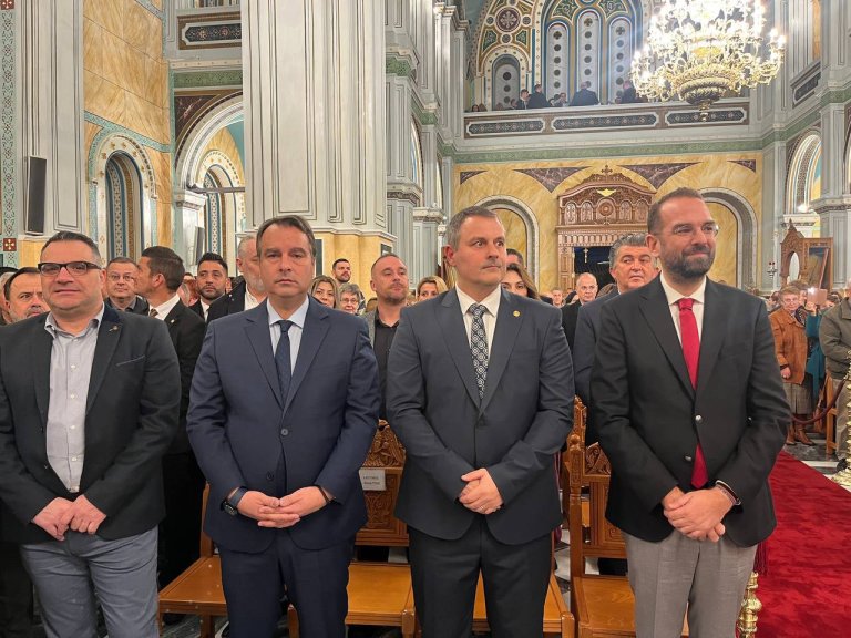 Υψιστη τιμή για τον Νεκτάριο Φαρμάκη - φωτο