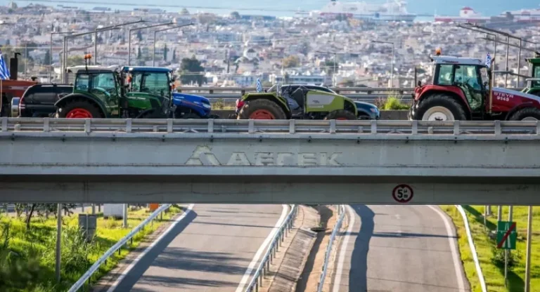 Αχαϊα: Αγρότες... "ανεβαίνουν" για το Σύνταγμα