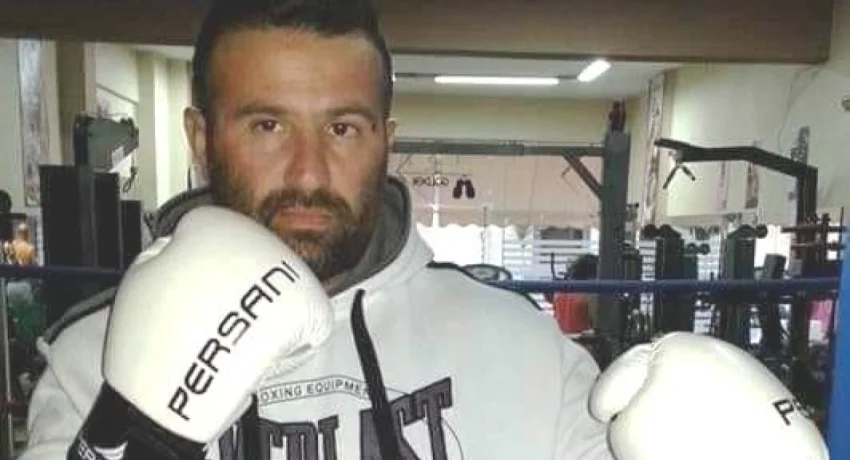 aigio-boxer-rg8oilley70s3wb2vpmn0z292t9lrey8raztubr62g