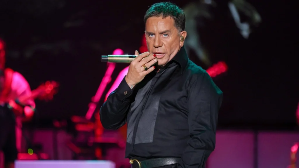 mazonakis-taratsa-art