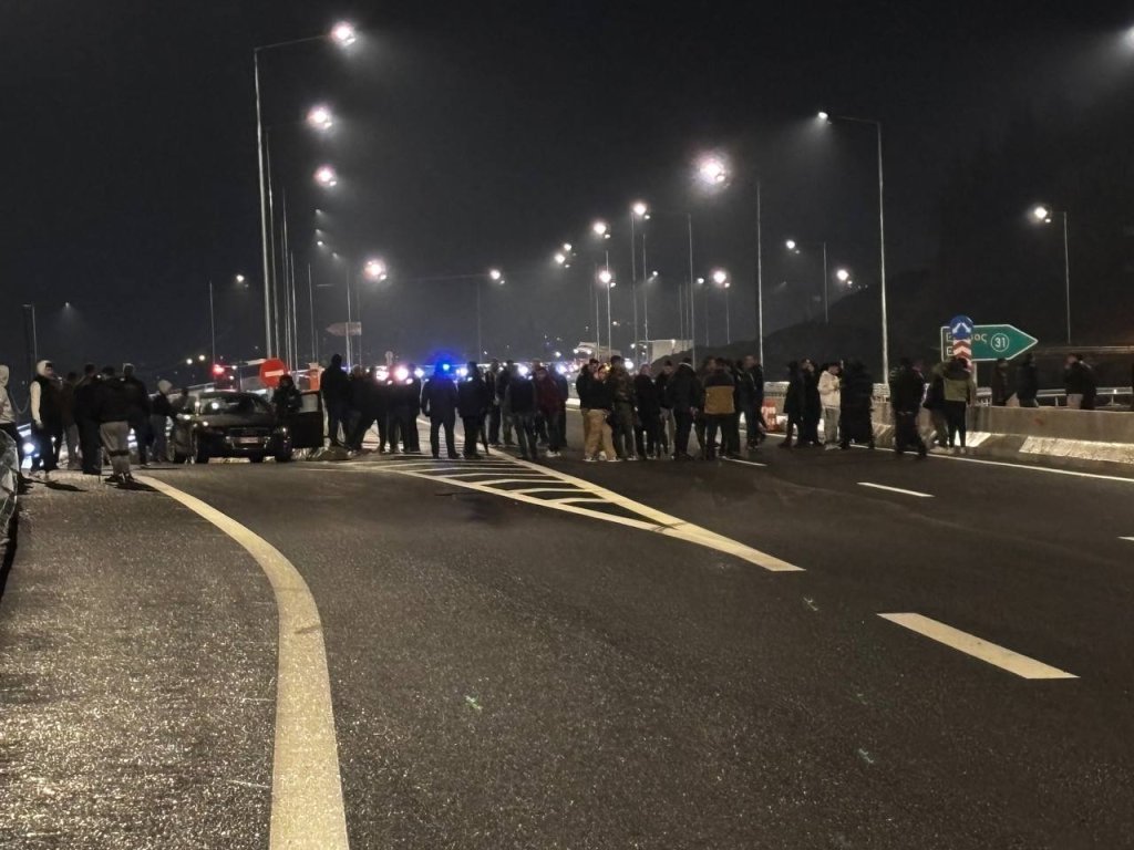 photo_2025-12-05_21-23-07