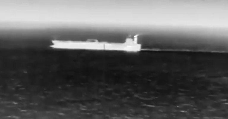 Η Ουκρανία έπληξε πετρελαιοφόρο του ρωσικού «σκιώδους στόλου» στη Μεσόγειο με μη επανδρωμένα αεροσκάφη