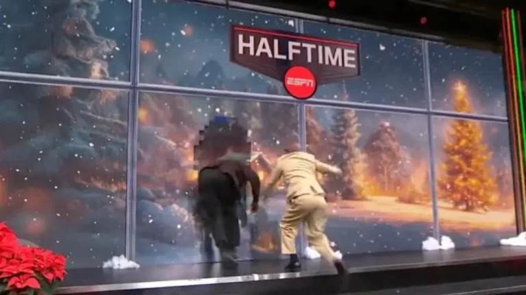 Δείτε βίντεo με τον Σακίλ Ο'Νιλ να διαλύει το video wall στο στούντιο εκπομπής