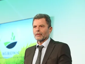 ΓΙΩΡΓΟΣ ΠΑΝΑΓΙΩΤΟΠΟΥΛΟΣ: Γιατί έχουν δίκιο οι αγρότες ΓΙΩΡΓΟΣ ΠΑΝΑΓΙΩΤΟΠΟΥΛΟΣ: Γιατί έχουν δίκιο οι αγρότες