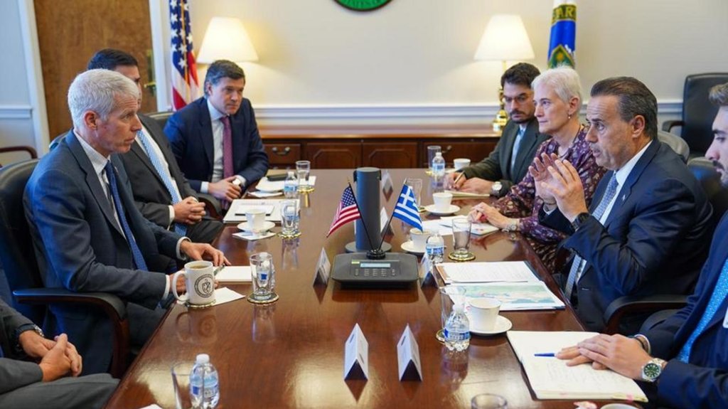 Παπασταύρου_ΗΠΑ