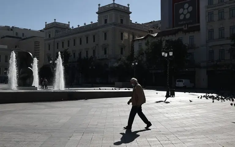 athens_syntaxiouxoi_pensioner_intime_-768x480