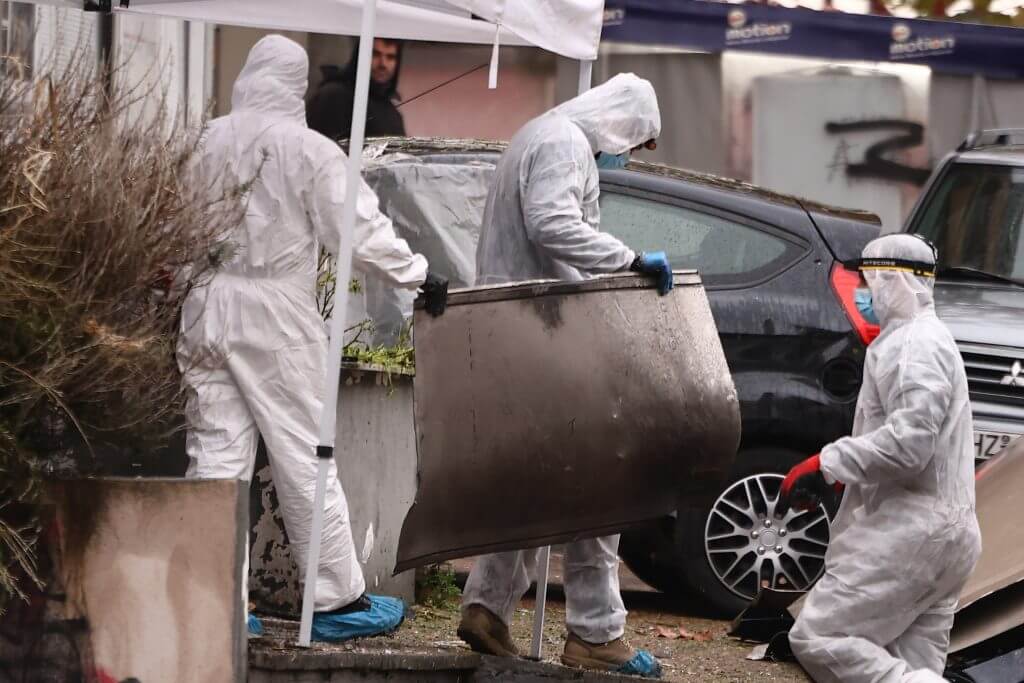 evosmos-ekrixi-1024x683