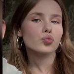 Explainer: Tα 10 βήματα της Λόρας για να εξαφανιστεί