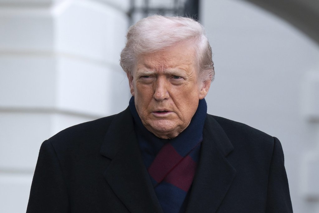 trump-ap25347693661697-1-scaled