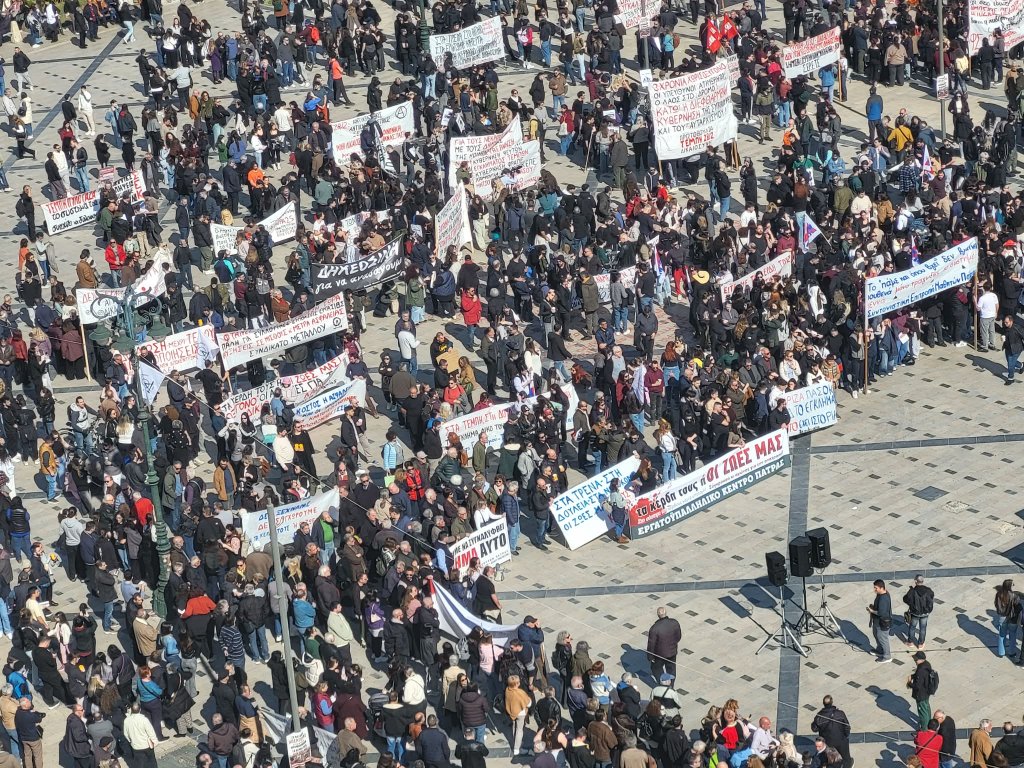 241b95f0-38e5-43b2-90ff-0078701a55f4