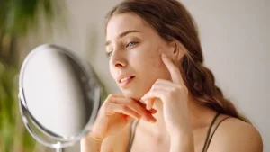 Χιλιάδες μικροοργανισμοί στο δέρμα μας Χιλιάδες μικροοργανισμοί στο δέρμα μας