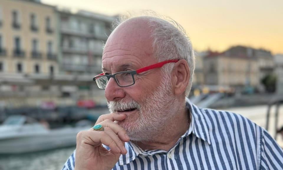 Αρθρο – καταπέλτης του Αντώνη Σκιαθά: του Αντώνη Δ. Σκιαθά  – Η πόλις εάλω