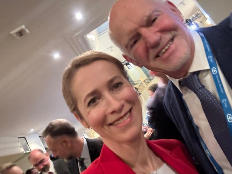 Στο Μόναχο ο Γιώργος Παπανδρέου - Με ποιους συναντήθηκε